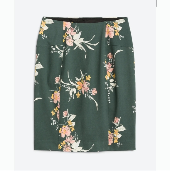 Lysse - Charity Pencil Skirt - Picture 1 of 6